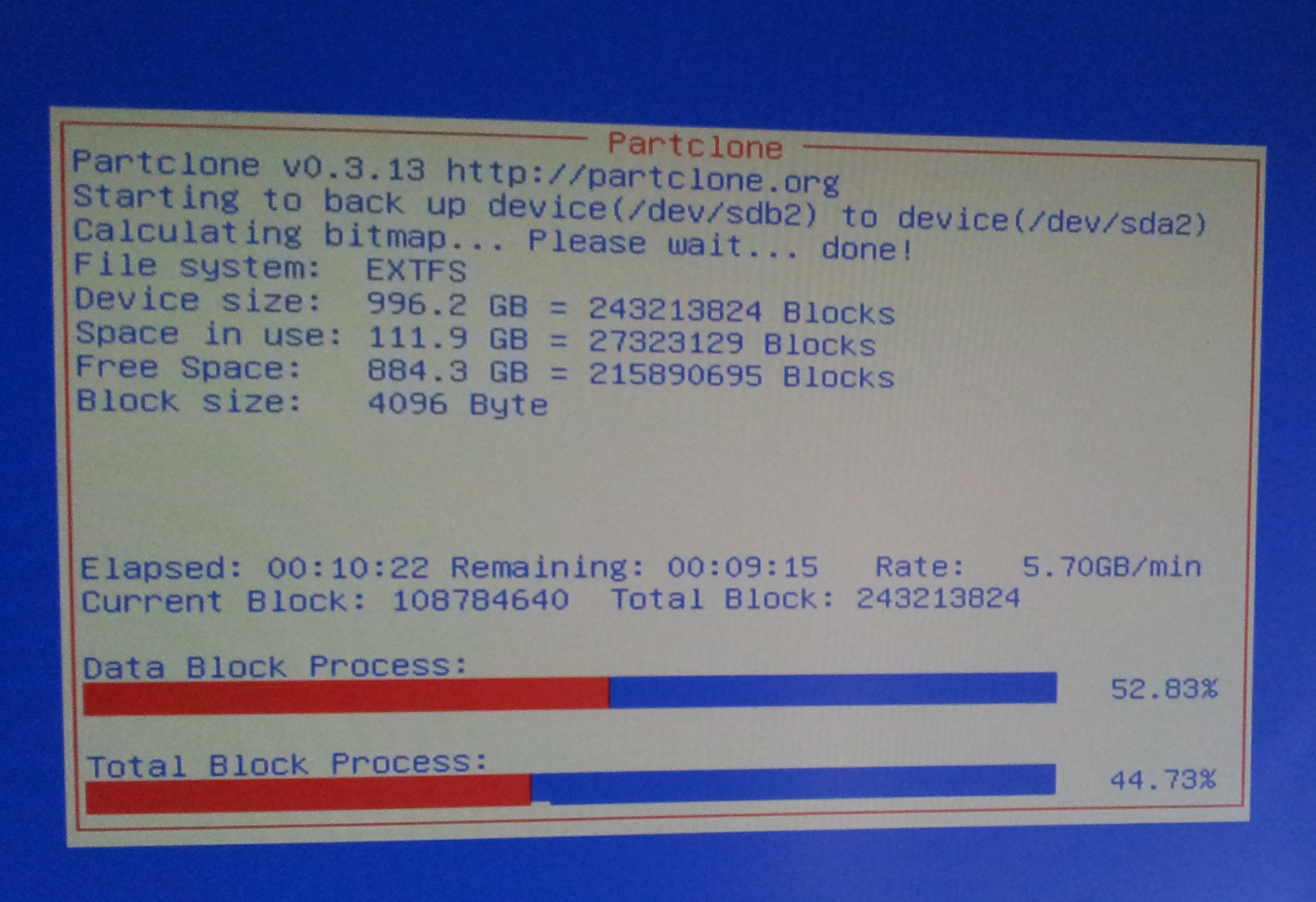 Clonezilla disk-to-disk cloning process screens